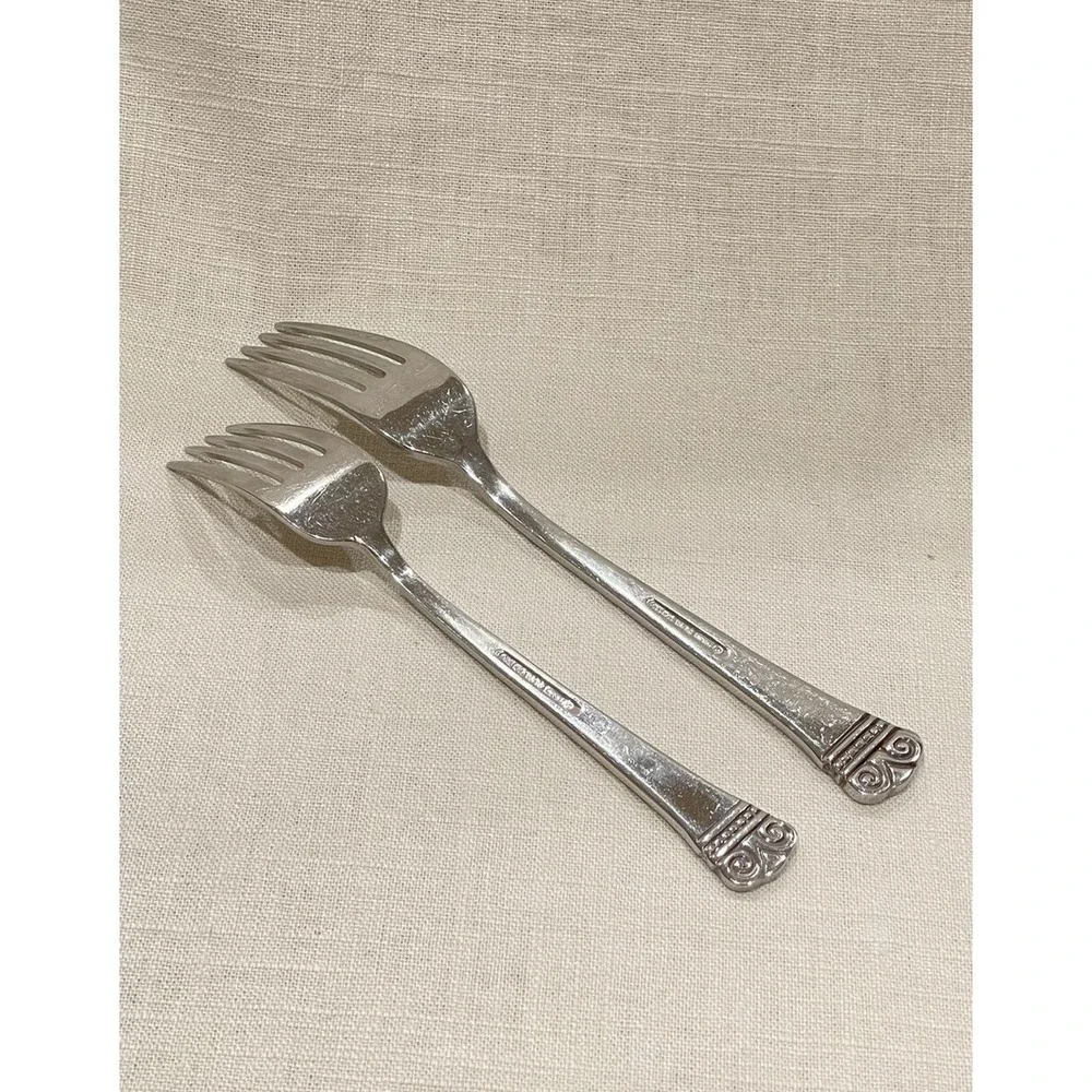 Oneida MELODIA 18/10 Stainless Flatware 6 Piece Place‎ Setting Serving